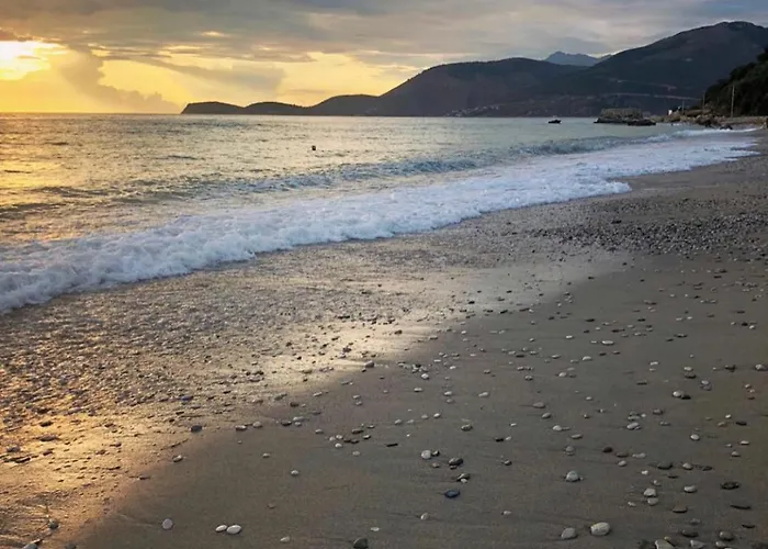 Apartahotel Denny 3*