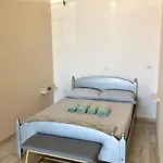 Apart-hotel Denny Borsh
