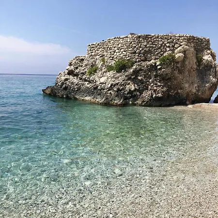 Denny Lägenhetshotell 3*