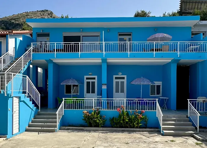 Denny 公寓式酒店 3*