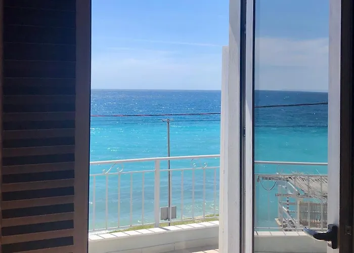 Denny 公寓式酒店 3*